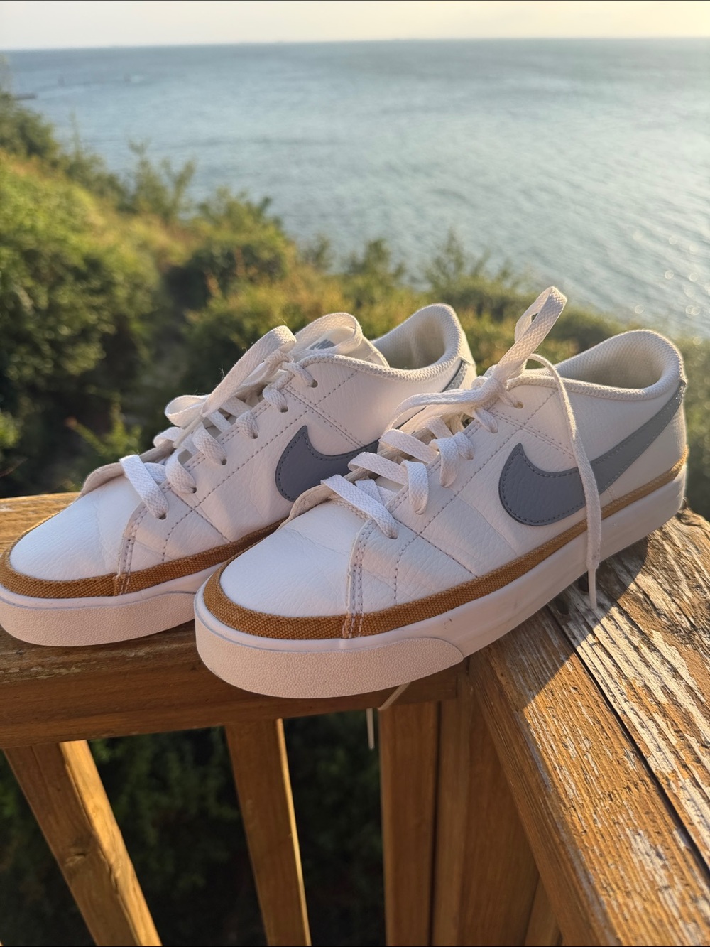 Nike White Sneakers with Blueish/Grey Swoosh and Tan Trim